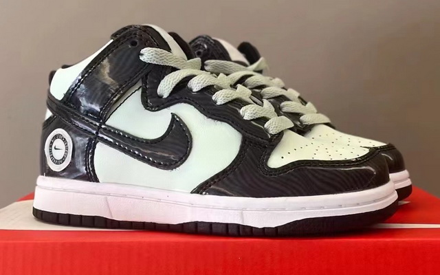 Kids Nike Dunk 37 [Kids Nike Dunk 37]